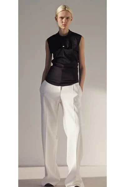 Look 11